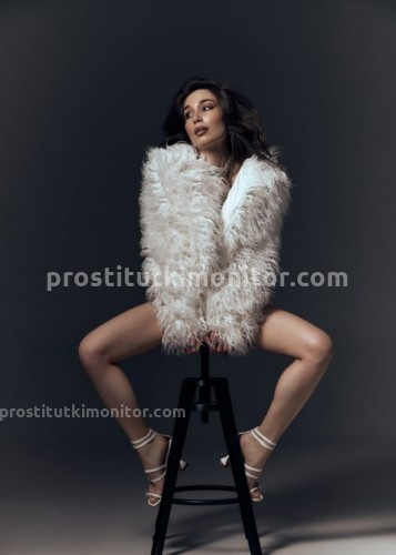 Милана, Г. Радужный